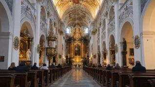 Wnętrze Sanktuarium na Jasnej Górze